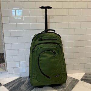 PATAGONIA roller carry on luggage